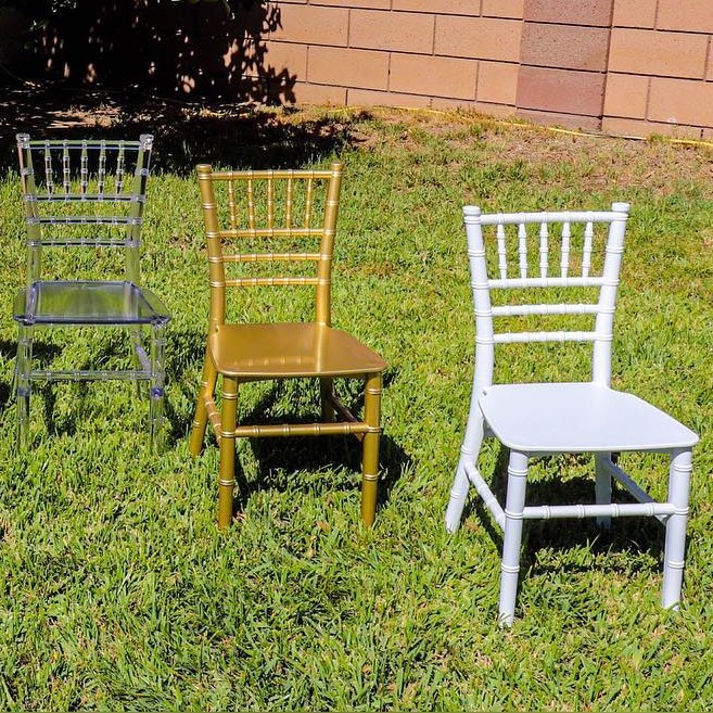 kid chairs color choices